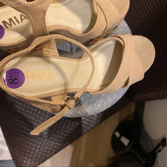 MIA Beige Embroidered Wedge Sandals - Picture 9 of 11